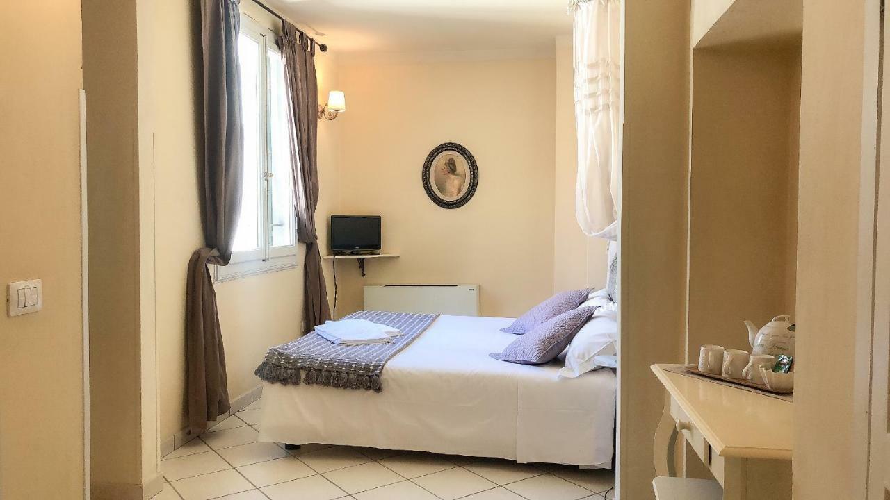 B&B Life Style Novecento ฟลอเรนซ์ ภายนอก รูปภาพ